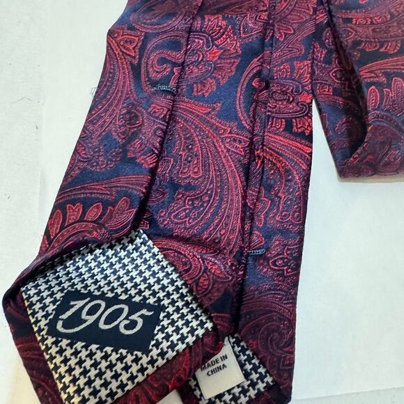 Jos. A. Bank Necktie Rust Blue Paisley Silk tie - Picture 5 of 6